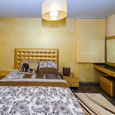 Sandanski Holiday Apartment
