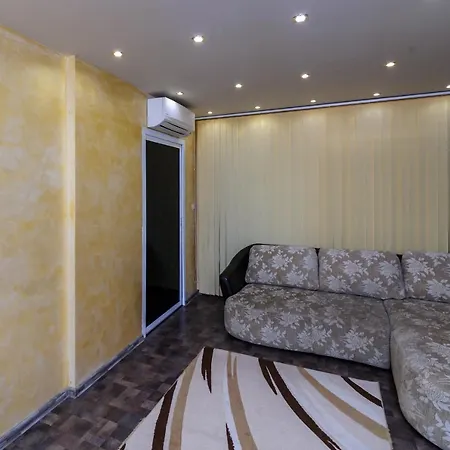 Sandanski Holiday Apartment شقة *