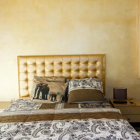 Sandanski Holiday Apartment شقة